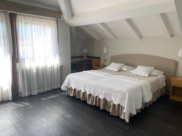 Comano Cattoni Holiday Ponte delle Arche Zewnętrze zdjęcie